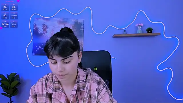 Snapshot of shadow_kiss_ chatting on May 20, 12:55 pm shadow kiss online show from May 20, 12:55 pm