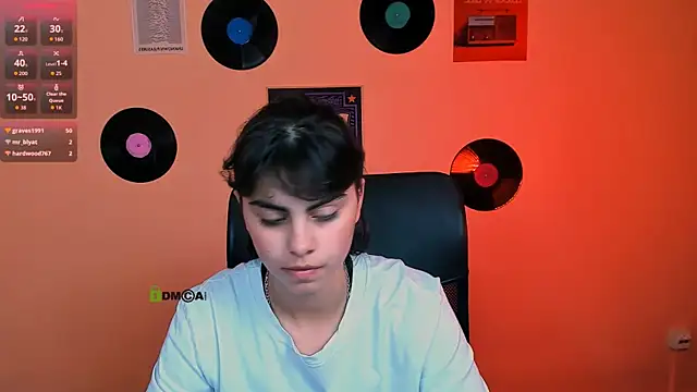 Snapshot of shadow_kiss_ chatting on July 11, 12:41 pm shadow kiss online show from July 11, 12:41 pm