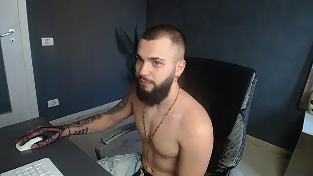 OscarWillss online show from June 30, 3:40 am