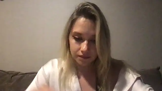 Precious Eva online show from May 9, 12:54 pm