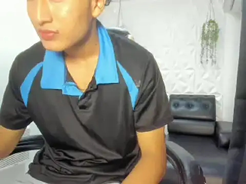 Dark badboy1 online show from May 12, 7:22 pm