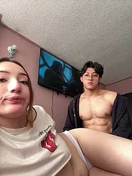 Snapshot of Valery_Salmons chatting on June 24, 12:37 pm Valery Salmons online show from June 24, 12:37 pm