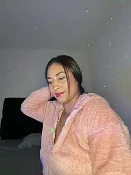 Snapshot of Malory_xx chatting on June 8, 2:34 am Malory xx online show from June 8, 2:34 am