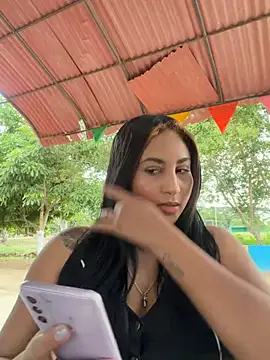 Snapshot of Malory_xx chatting on July 4, 10:49 pm Malory xx online show from July 4, 10:49 pm