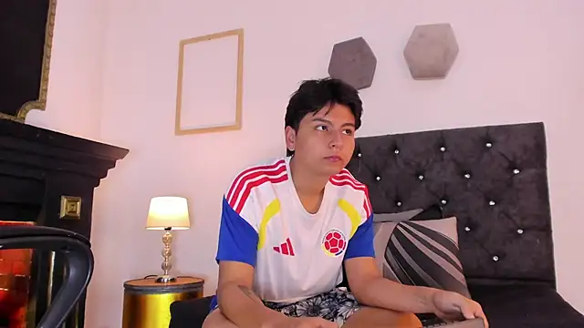  maximo 1 online show from June 24, 1:43 pm