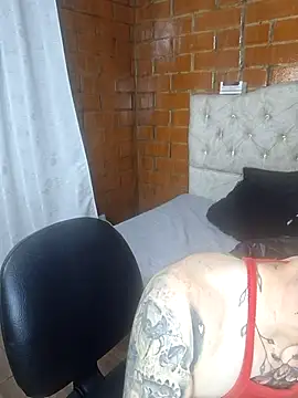 Megan-r online show from May 13, 2:31 am