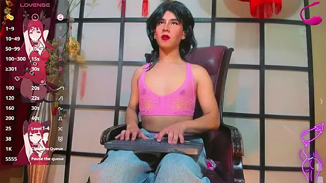 dima Vasquez online show from May 14, 12:23 pm