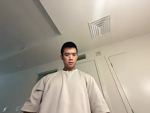 dlasian1998 online show from July 14, 9:53 pm