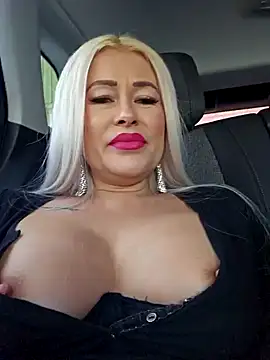 Snapshot of MILFBARBY chatting on December 6, 8:59 am MILFBARBY online show from December 6, 8:59 am