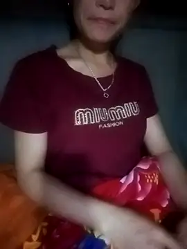 linhbaby01 online show from June 26, 5:28 pm