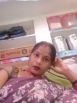 CHANDNi 700 online show from July 30, 9:52 am