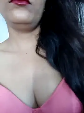 Reena2222 online show from May 14, 7:59 am