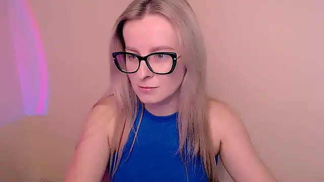 MariaTess  online show from May 14, 4:03 pm