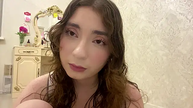 Rosie Sweety online show from July 2, 7:20 pm