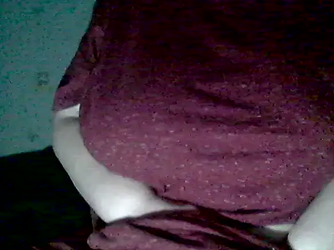 Snapshot of miamooreh chatting on May 22, 8:25 pm miamooreh online show from May 22, 8:25 pm