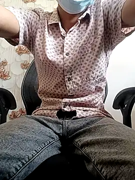 BlackkCrab online show from May 16, 7:38 am