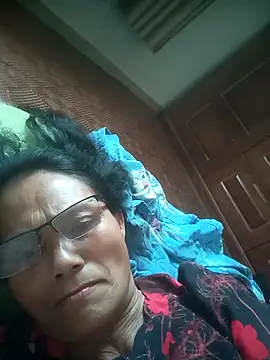 Vieekee online show from June 8, 6:03 am