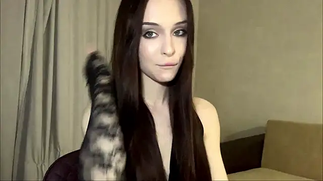 Snapshot of aylinblushing chatting on June 4, 8:26 pm aylinblushing online show from June 4, 8:26 pm