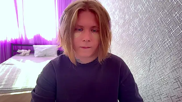 Snapshot of Hirtay chatting on June 27, 2:01 pm Hirtay online show from June 27, 2:01 pm