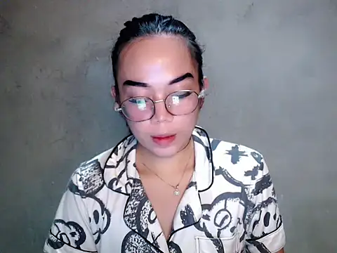 Snapshot of Urbabydollxxx chatting on June 25, 6:01 pm Urbabydollxxx online show from June 25, 6:01 pm