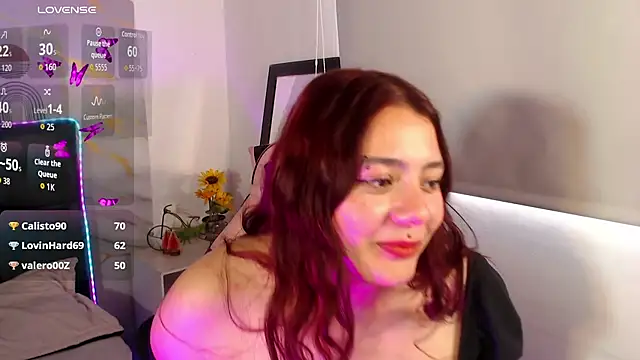 Snapshot of Lizeth_bigboob chatting on June 26, 12:20 pm Lizeth bigboob online show from June 26, 12:20 pm