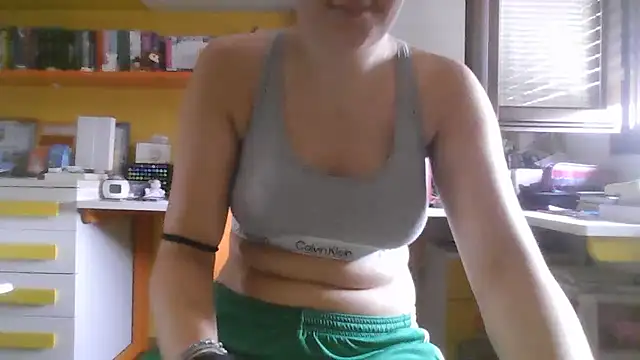 Foxyyy69 online show from August 1, 9:19 am