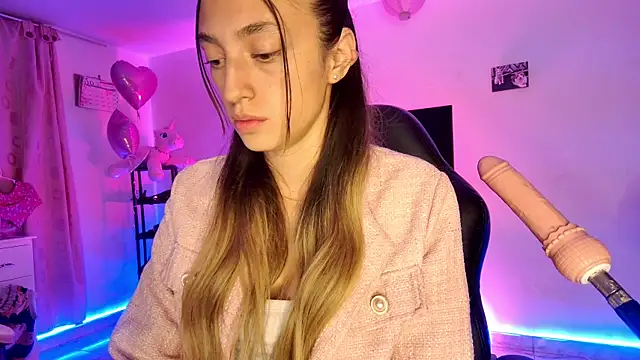 Barbie20  online show from May 13, 1:36 am