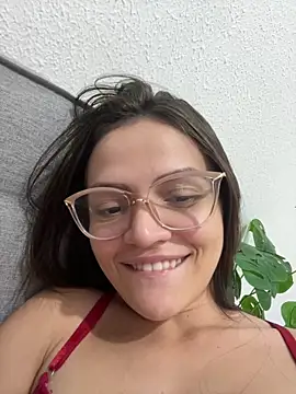 Snapshot of Sarah__hot chatting on May 16, 1:13 am Sarah hot online show from May 16, 1:13 am