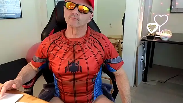 hotdadbod online show from January 28, 9:40 pm