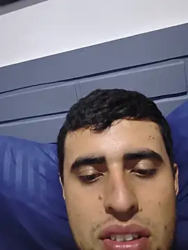 Alejo10051 online show from June 17, 2:36 am