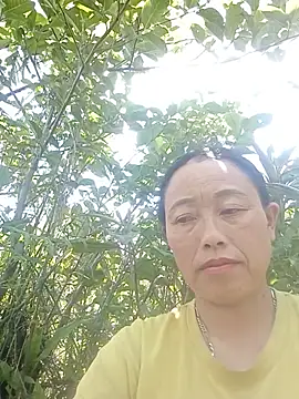 lili anhh online show from May 14, 5:25 am