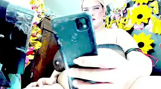 DirtyKhloy online show from February 22, 5:44 am