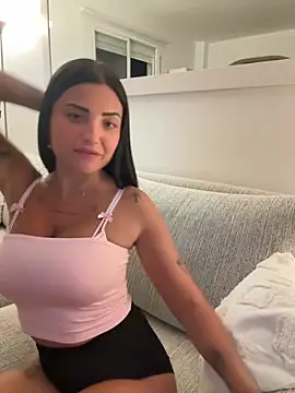 leaascorpioo online show from May 27, 10:18 pm