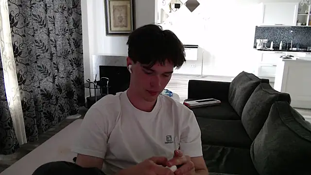arthur   king online show from May 22, 2:01 pm