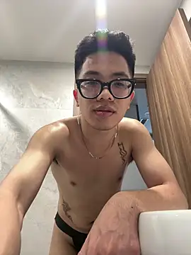 TienMinh233 online show from May 14, 10:55 am