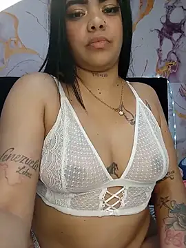 luxuryluna online show from May 15, 11:56 pm