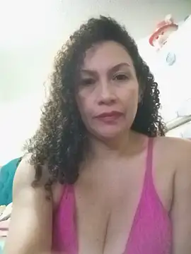 Snapshot of paulett15 chatting on June 23, 2:26 pm paulett15 online show from June 23, 2:26 pm