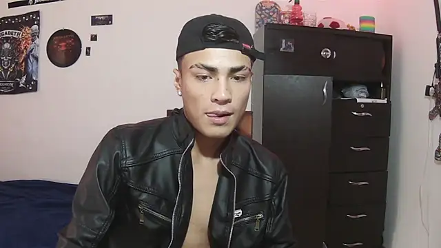 Fenix hardcock online show from June 9, 3:34 pm