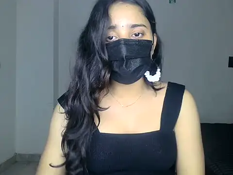 Snapshot of priyanks_sharma37 chatting on June 18, 9:14 am priyanks sharma37 online show from June 18, 9:14 am