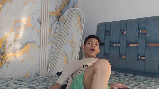 RONALDA HOT26 online show from June 18, 1:48 pm