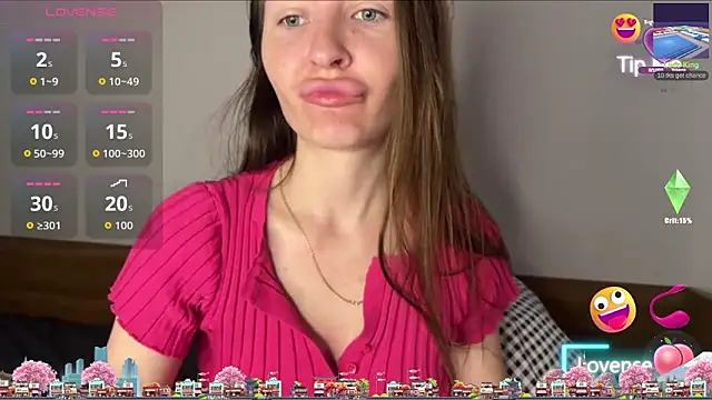 Snapshot of Sofiamill_ chatting on May 16, 7:38 am Sofiamill online show from May 16, 7:38 am