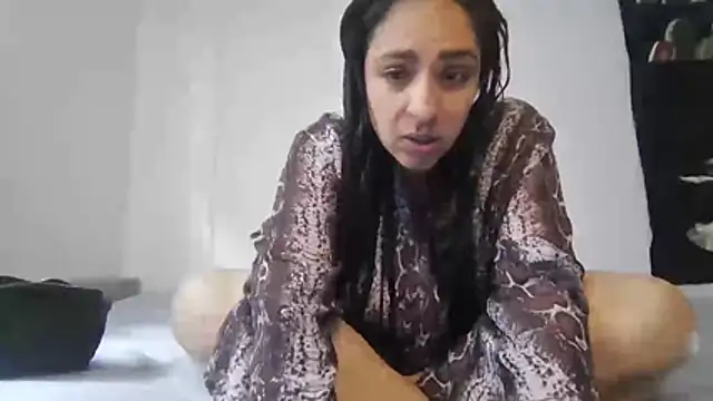 Pamela sa online show from June 10, 7:02 pm