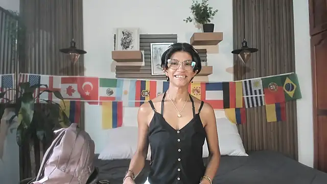 Evaa campbell online show from July 4, 12:11 pm