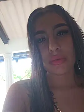 Luisa Madrid online show from May 30, 1:19 pm
