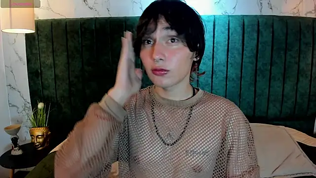 Snapshot of Brunodeluca_ chatting on May 23, 8:24 pm Brunodeluca online show from May 23, 8:24 pm