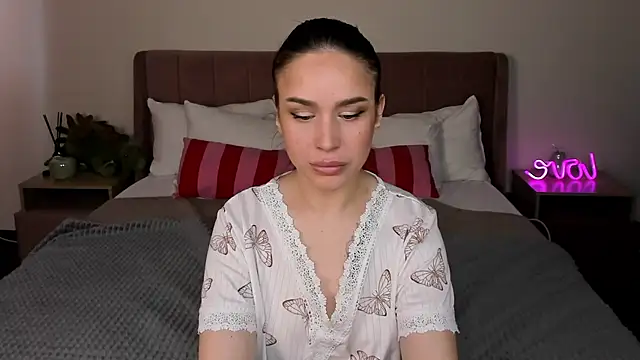 Snapshot of Tina_Morgan chatting on May 20, 5:35 am Tina Morgan online show from May 20, 5:35 am