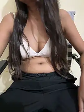 Snapshot of Poonam-Ray chatting on June 19, 5:28 pm Poonam-Ray online show from June 19, 5:28 pm