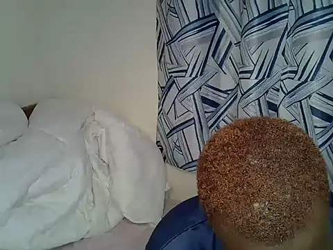 Snapshot of sexy_lenah22 chatting on July 5, 11:23 pm sexy lenah22 online show from July 5, 11:23 pm