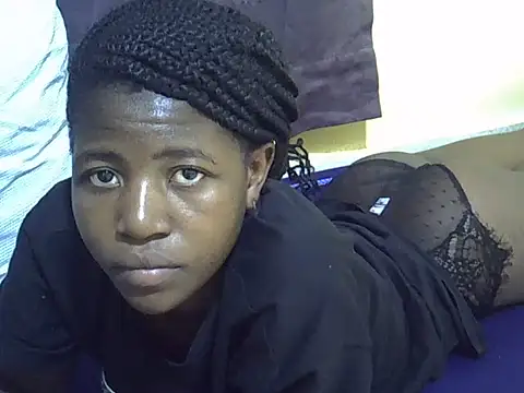 Snapshot of Sweet-tatiana chatting on May 23, 7:13 am Sweet-tatiana online show from May 23, 7:13 am