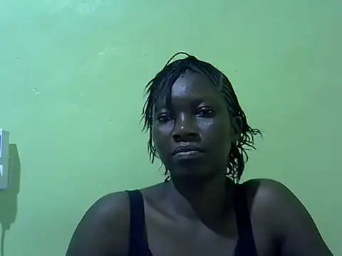 Snapshot of Sweet-Lynn chatting on July 5, 3:41 pm Sweet-Lynn online show from July 5, 3:41 pm